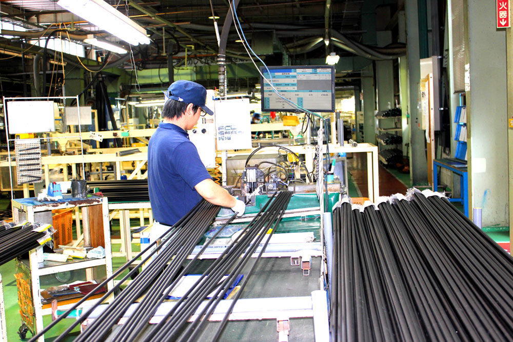 製造・設備保全の仕事の様子